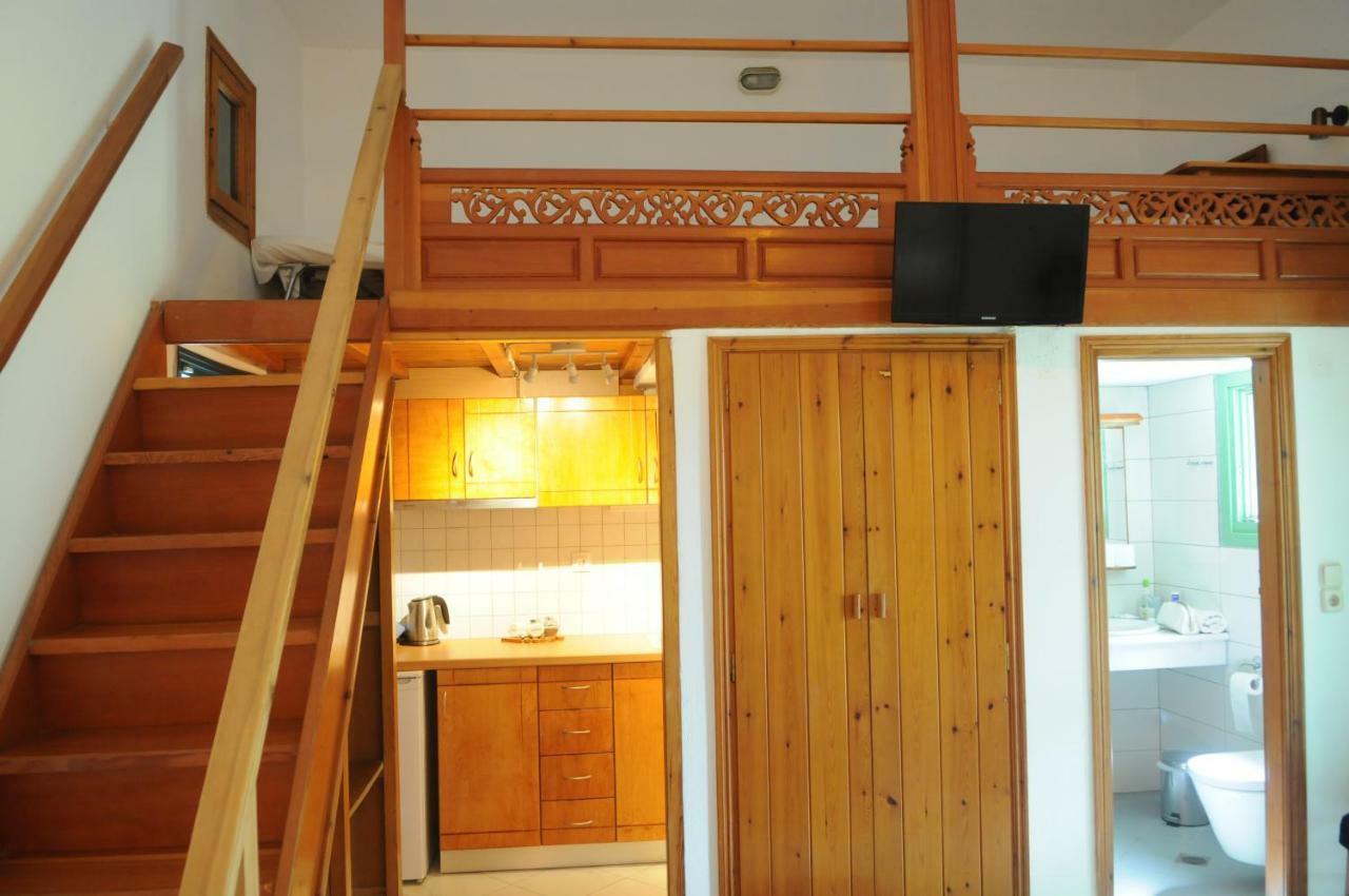 Pegasus Studios & Apartments Skyros Extérieur photo