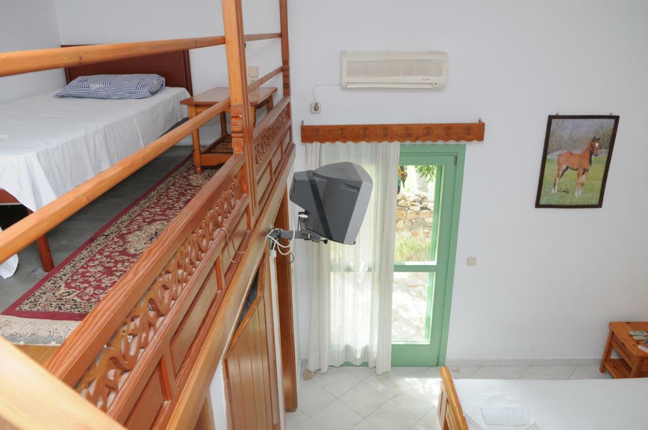 Pegasus Studios & Apartments Skyros Extérieur photo