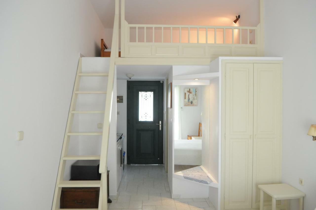 Pegasus Studios & Apartments Skyros Extérieur photo